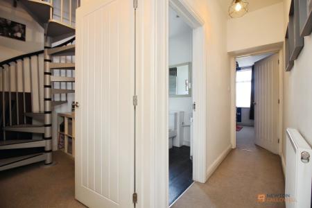 3 bedroom Semi-detached house for sale in Sandford Road, Syston, LE7