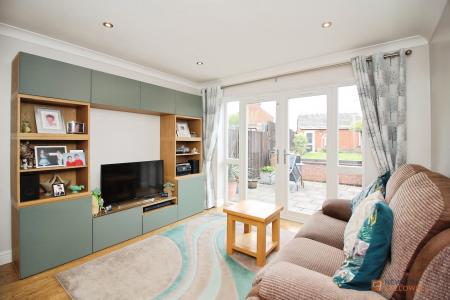 3 bedroom Detached house for sale in Oxford Street, Syston, LE7