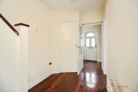 3 bedroom Semi-detached house for sale in St Johns Avenue, Syston, LE7