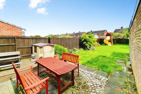 3 bedroom Semi-detached house for sale in St Johns Avenue, Syston, LE7