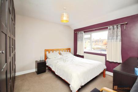3 bedroom Semi-detached house for sale in St Johns Avenue, Syston, LE7