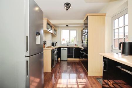 3 bedroom Semi-detached house for sale in St Johns Avenue, Syston, LE7