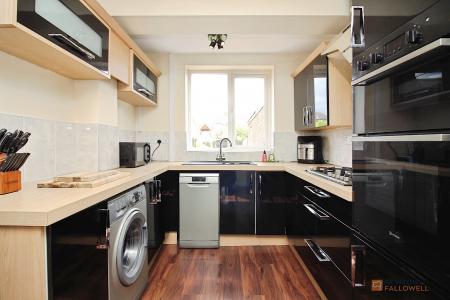 3 bedroom Semi-detached house for sale in St Johns Avenue, Syston, LE7