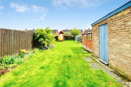 3 bedroom Semi-detached house for sale in St Johns Avenue, Syston, LE7