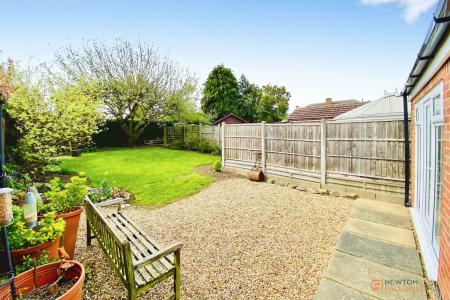 3 bedroom Semi-detached bungalow for sale in Merton Avenue, Syston, LE7