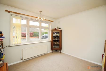 3 bedroom Semi-detached bungalow for sale in Merton Avenue, Syston, LE7