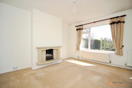 3 bedroom Semi-detached bungalow for sale in Goodes Avenue, Syston, LE7