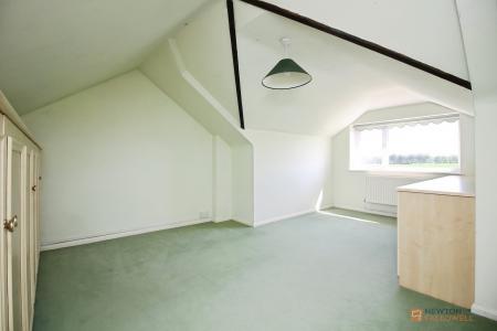 3 bedroom Semi-detached bungalow for sale in Goodes Avenue, Syston, LE7