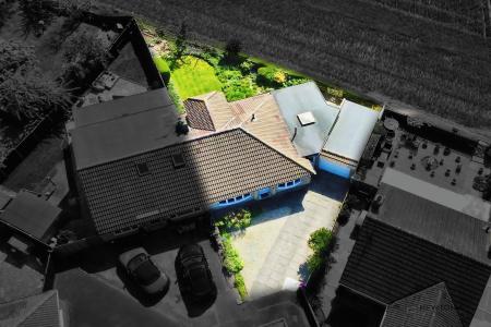 3 bedroom Semi-detached bungalow for sale in Goodes Avenue, Syston, LE7