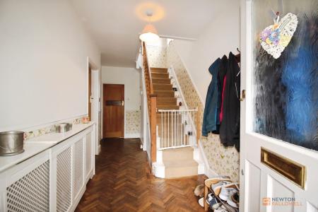 3 bedroom Detached house for sale in Loughborough Road, Birstall, LE4