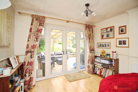 3 bedroom Detached house for sale in Loughborough Road, Birstall, LE4