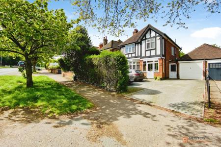 3 bedroom Detached house for sale in Loughborough Road, Birstall, LE4