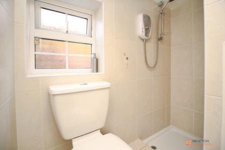 4 bedroom Detached house for sale in Hungarton Drive, Syston, LE7