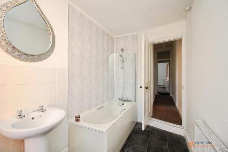 2 bedroom Terraced House for sale in Church Street, Thurmaston, LE4