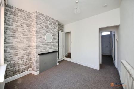 2 bedroom Terraced House for sale in Church Street, Thurmaston, LE4