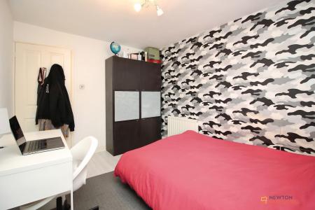 4 bedroom End of terrace house for sale in Selkirk Road, Rushey Mead, LE4
