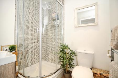 4 bedroom Semi-detached house for sale in Goodes Lane, Syston, LE7
