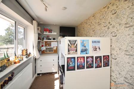 4 bedroom Semi-detached house for sale in Goodes Lane, Syston, LE7