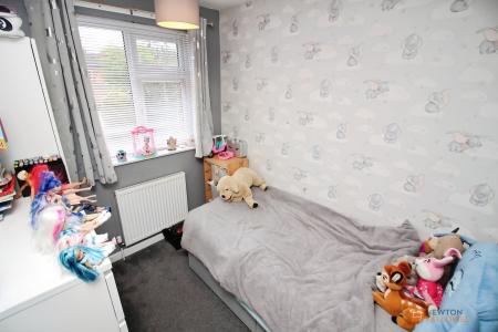3 bedroom Semi-detached house for sale in Keepers Croft, East Goscote, LE7