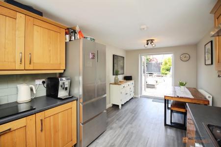 3 bedroom Detached house for sale in Sandpit Drive, Birstall, LE4