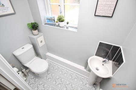 3 bedroom Detached house for sale in Sandpit Drive, Birstall, LE4