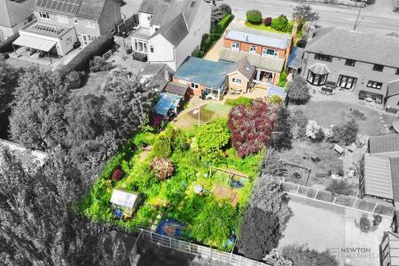 4 bedroom Detached bungalow for sale in Syston Road, Queniborough, LE7