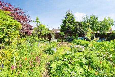 4 bedroom Detached bungalow for sale in Syston Road, Queniborough, LE7