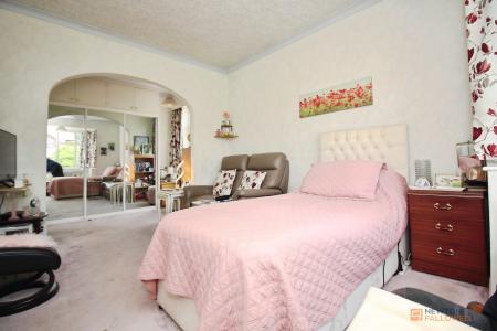 4 bedroom Detached bungalow for sale in Syston Road, Queniborough, LE7