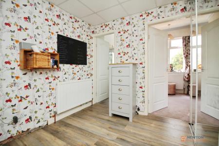 4 bedroom Detached bungalow for sale in Syston Road, Queniborough, LE7