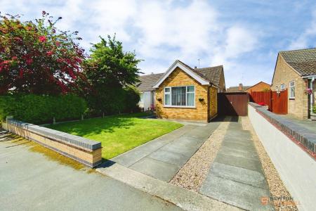 3 bedroom Semi-detached bungalow for sale in Margaret Close, Thurmaston, LE4