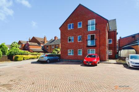 White Hart Close, Thurmaston, LE4