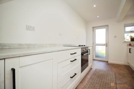 3 bedroom Semi-detached house for sale in Bradgate Avenue, Thurmaston, LE4