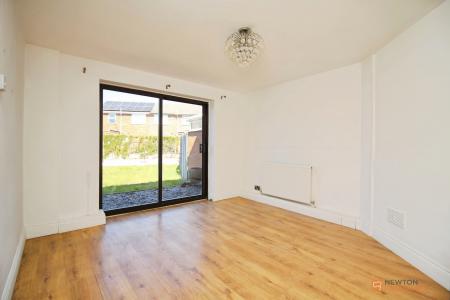 3 bedroom Semi-detached house for sale in Bradgate Avenue, Thurmaston, LE4