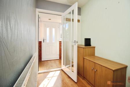 5 bedroom Semi-detached house for sale in Farriers Way, East Goscote, LE7
