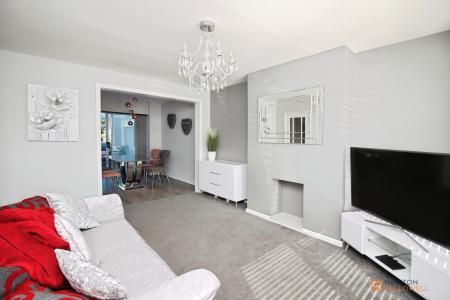5 bedroom Semi-detached house for sale in Farriers Way, East Goscote, LE7