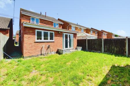 3 bedroom Detached house for sale in Pinewood Avenue, Thurmaston, LE4