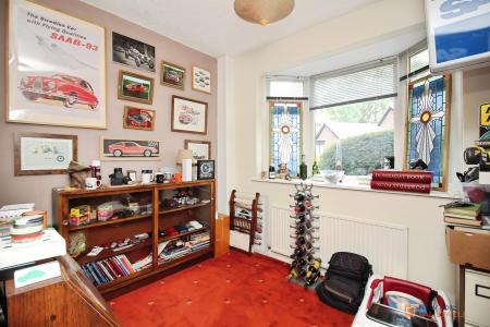 5 bedroom Detached house for sale in Rupert Crescent, Queniborough, LE7