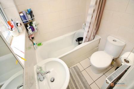 3 bedroom Terraced House for sale in Belper Street, Belgrave, LE4
