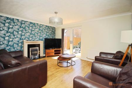 4 bedroom Detached house for sale in Trillium Close, Hamilton, LE5