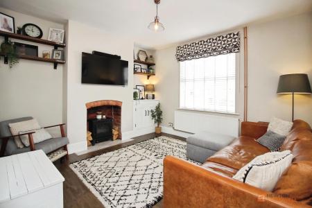 3 bedroom End of terrace house for sale in Albion Street, Syston, LE7
