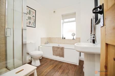 3 bedroom End of terrace house for sale in Albion Street, Syston, LE7
