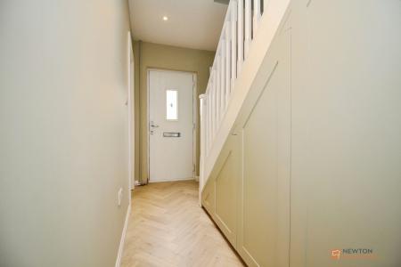 3 bedroom Semi-detached house for sale in Queniborough Road, Queniborough, LE7