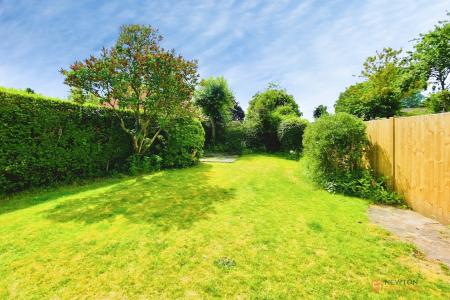 3 bedroom Semi-detached house for sale in Queniborough Road, Queniborough, LE7