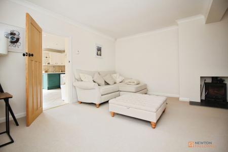 3 bedroom Semi-detached house for sale in Queniborough Road, Queniborough, LE7