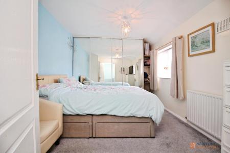 3 bedroom Semi-detached house for sale in Bramley Road, Birstall, LE4
