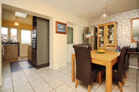 3 bedroom Semi-detached house for sale in Bramley Road, Birstall, LE4