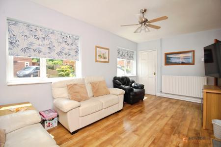 3 bedroom Semi-detached house for sale in Bramley Road, Birstall, LE4