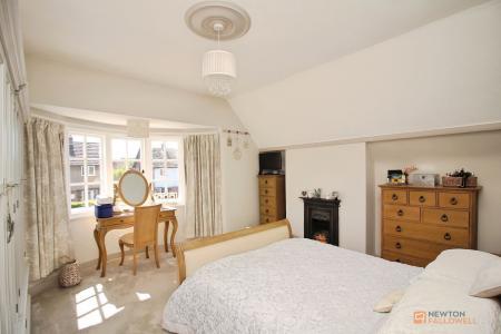 5 bedroom Detached house for sale in Goodes Lane, Syston, LE7