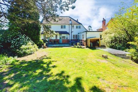 5 bedroom Detached house for sale in Goodes Lane, Syston, LE7