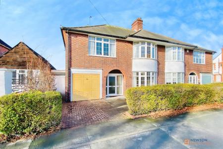 4 bedroom Semi-detached house for sale in Broad Street, Syston, LE7